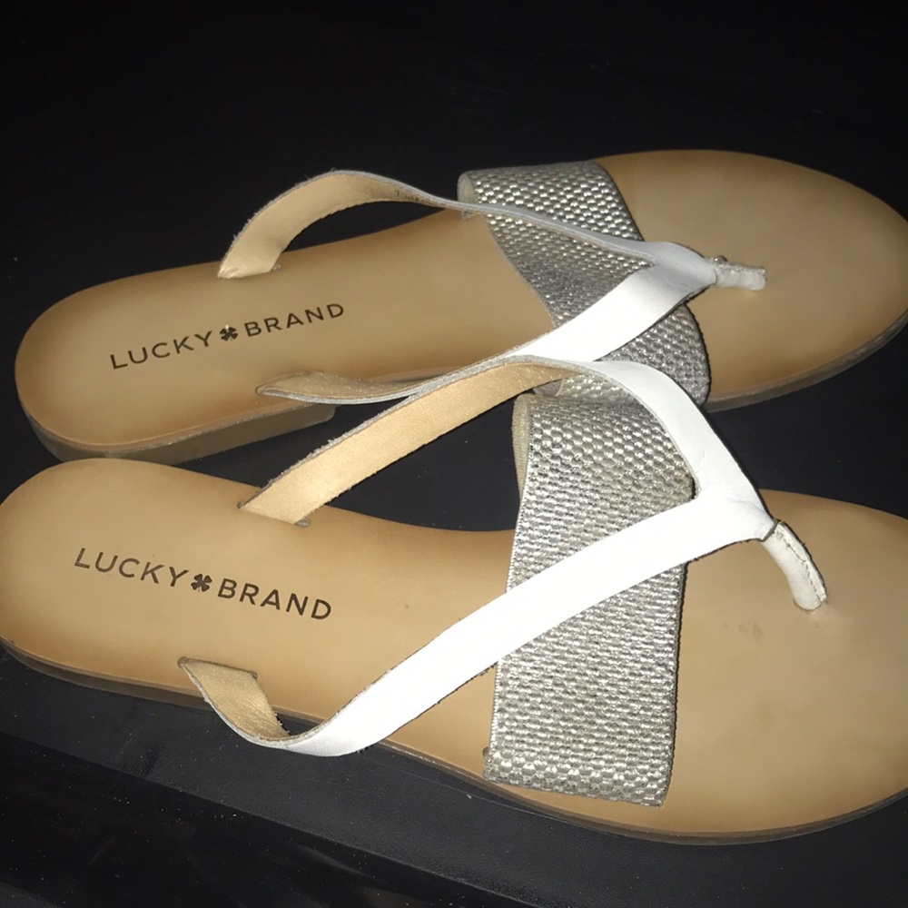 Lucky Brand Flip Flops Size 7.5